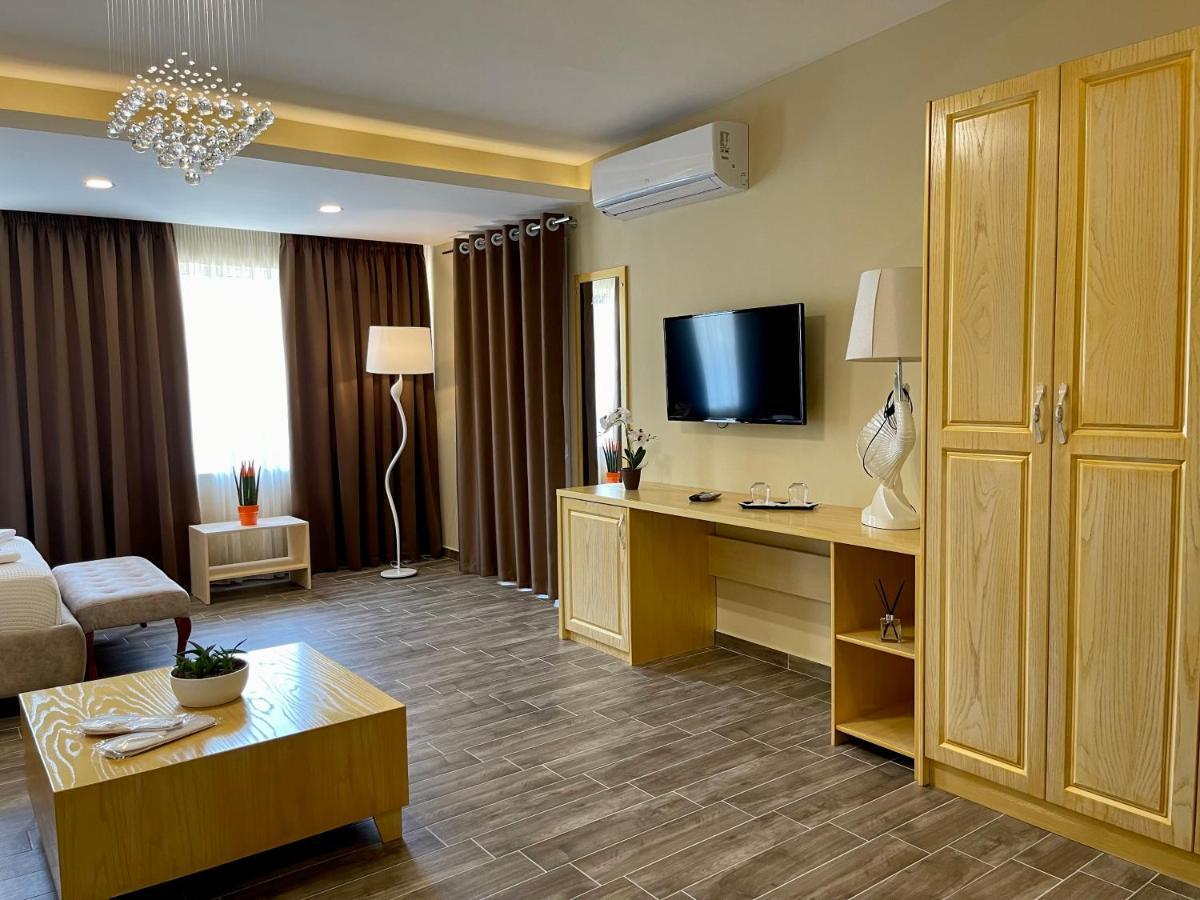 Monte Mare Hotel Vlorë 외부 사진