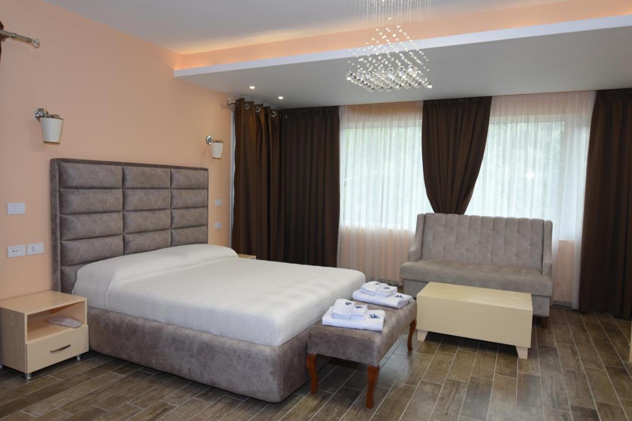 Monte Mare Hotel Vlorë 외부 사진