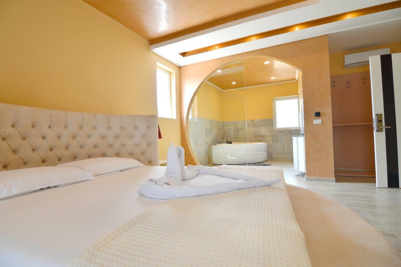 Monte Mare Hotel Vlorë 외부 사진